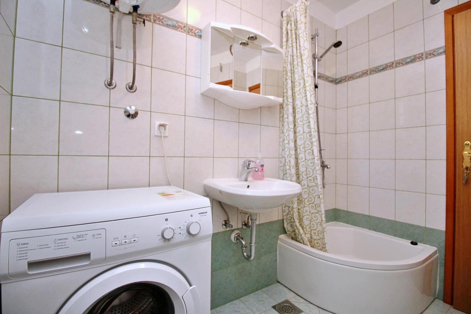 Apartment Dunato I シロ エクステリア 写真