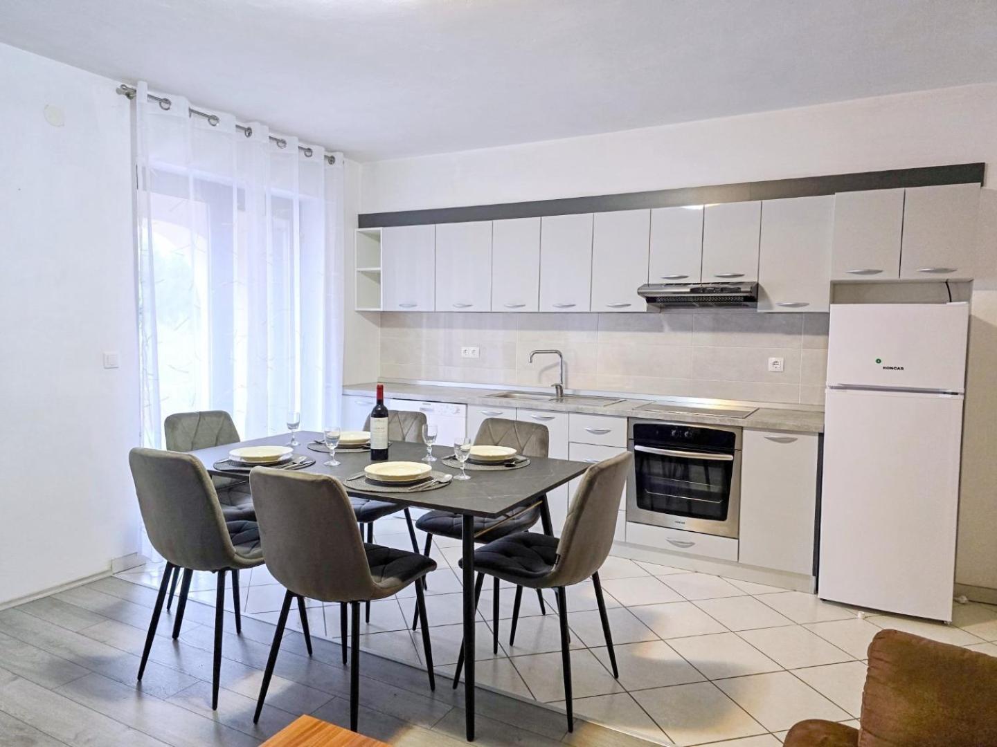 Apartment Dunato I シロ エクステリア 写真